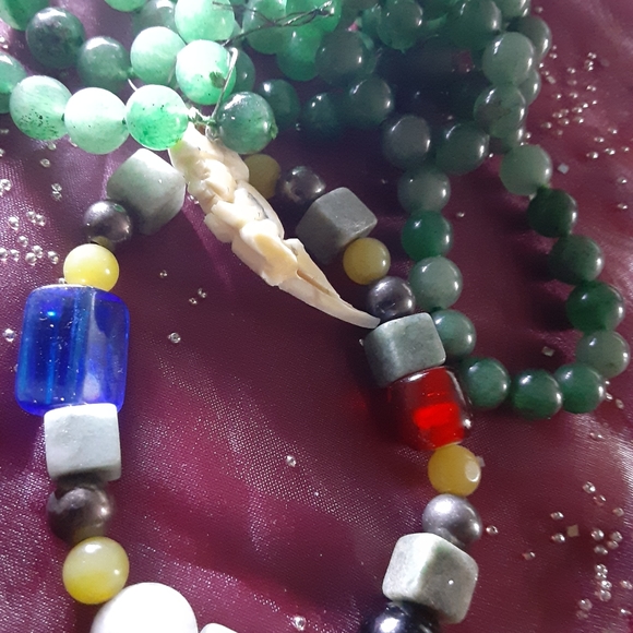 Guatemala Jade precious natural stones - Picture 3 of 15